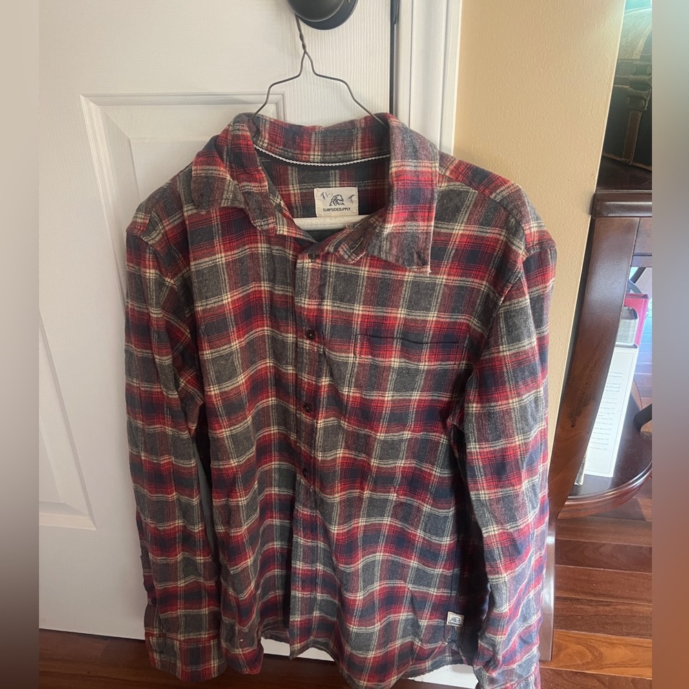 Surfside Supply long sleeve flannel shirt size Medium grey and red pattern